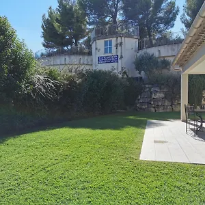  Vakantiehuis Les Dentelles Evasion Provencale Avec Piscine Et Jardin