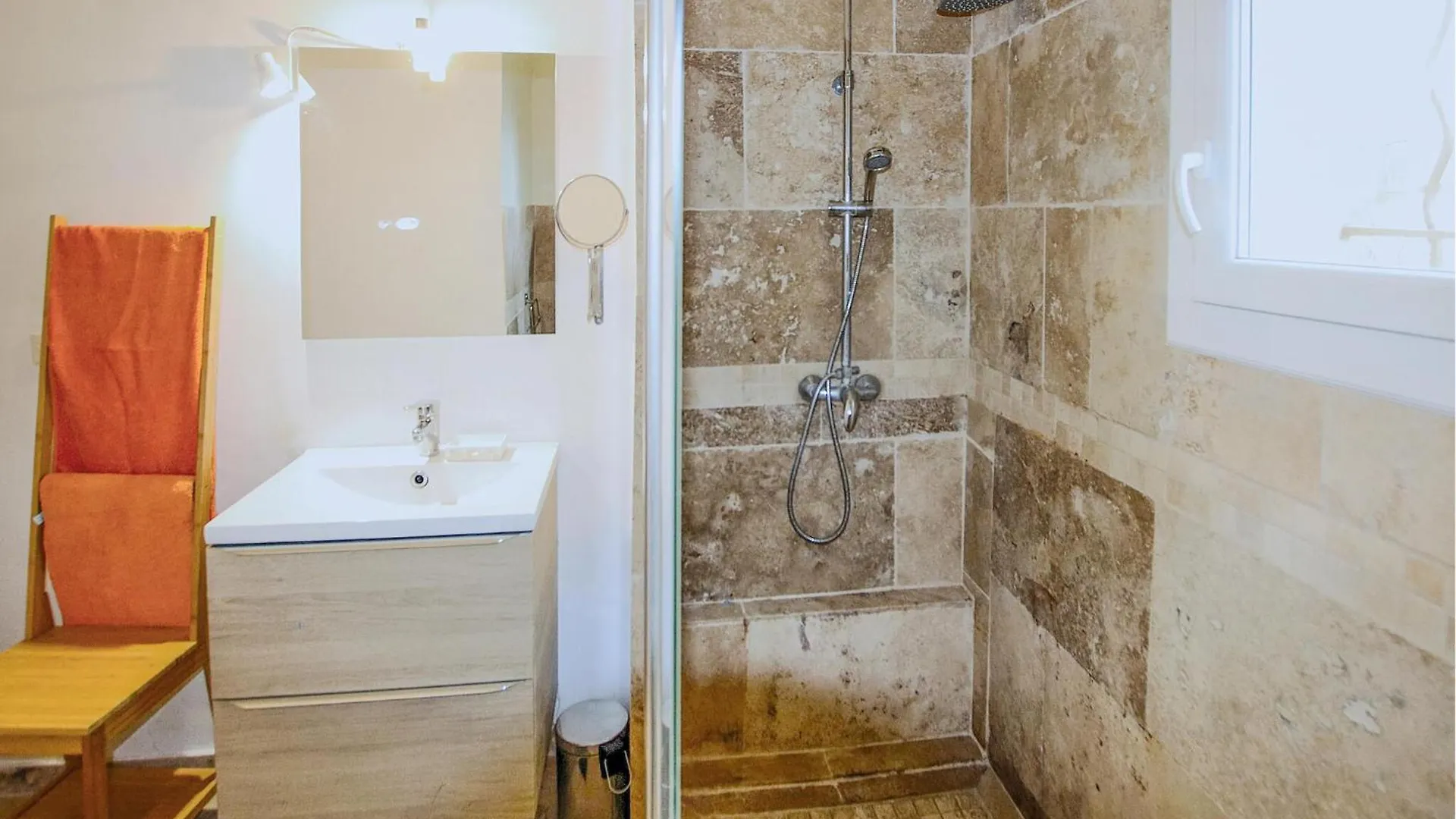 Gorgeous Apartment In Carpentras France